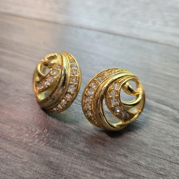 Vintage Jewelry - Vintage Elegant Gold and Rhinestone Swirl Earrings